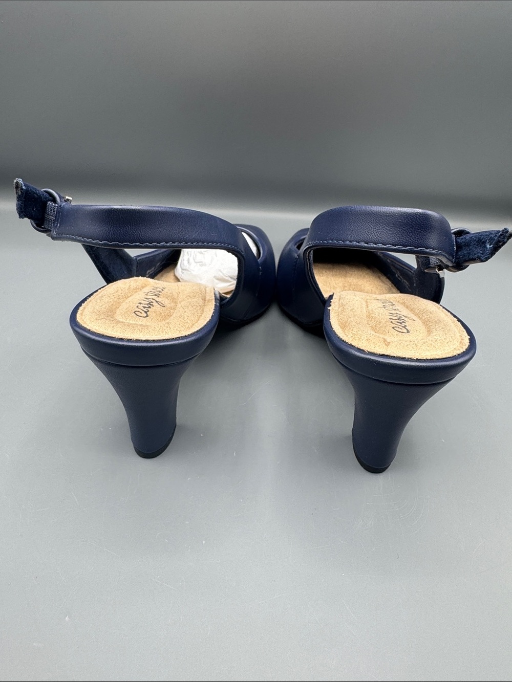 Easy Street Ritsa Slingback Pump - Picture 3 of 4